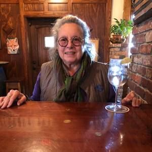 Meet your Posher, Francy